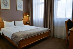 3 gwiazdkowy hotel TransHotel Jekaterynburg Rosja