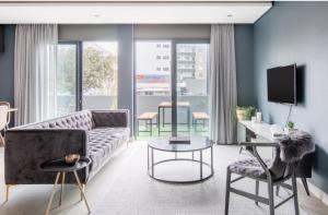 Urban luxury in the East Precinct