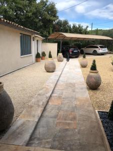 Appartements L'AMANDERAIE a cote de LOURMARIN en LUBERON : photos des chambres