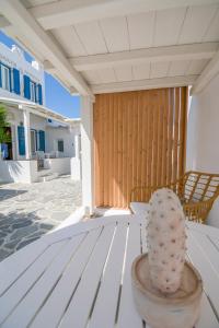 Gelos House Myconos Greece