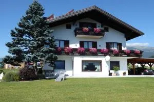 帕比勒尔旅馆 - 斯皮特安德劳