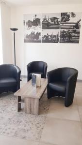 Appartements Appartement Duplex Totalement Meuble et Equipe : photos des chambres