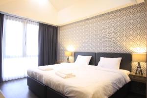 The Nichehome Waterside Living