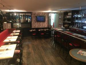 Hotels Hotel Restaurant Cousseau : photos des chambres