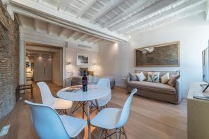 Campo De Fiori Apartment - Charme Holidays