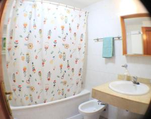 Alquilaencanarias-Medano, Cabezo beach & pool