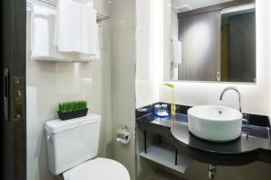 Standard Double Room room in Aim House Bangkok Hotel (SHA Certified)