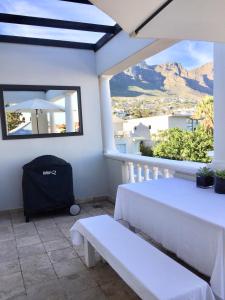 Camps Bay Beach House