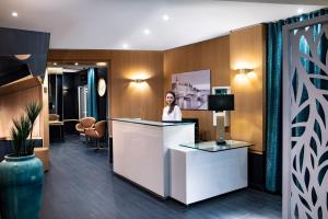 Hotels Hotel Montparnasse Saint Germain : photos des chambres