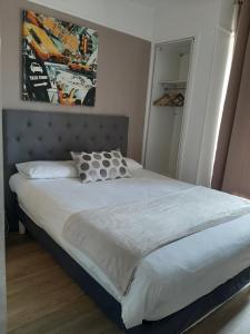 Hotels Hotel Bellevue Cannes : photos des chambres