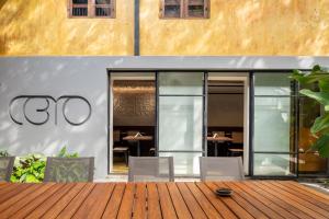 The Postcard Mandalay Hall, Kochi