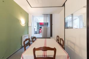 Appartements Biarritz Pays Basque - Maison Lucie : photos des chambres