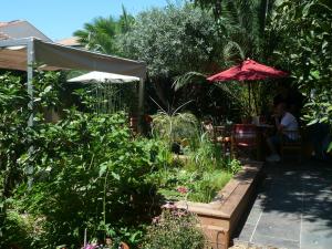 Hotels Hotel des Arceaux : photos des chambres