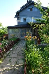 La Caramidari Chiojdu - 内霍瓦