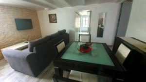 "LE TRAMWAY" Appartement 150m gare des Aubrais