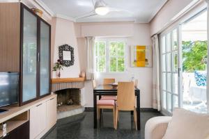 Fantástico apartamento con piscina