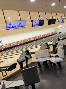 Bowling alley