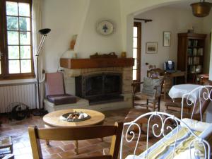 Maisons de vacances Maison provencale chaleureuse avec piscine : photos des chambres