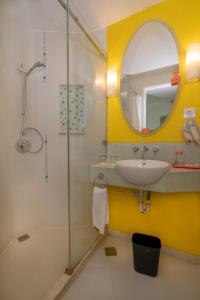 HARRIS Hotel & Convention Festival Citylink Bandung