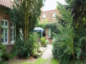 Der Alps Hof - Böhme