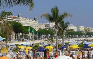 Maisons d'hotes Blue Dream Cannes Guest House : photos des chambres