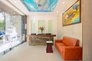 TITAN HOTEL - Formerly known as Golden Lotus Central Hotel