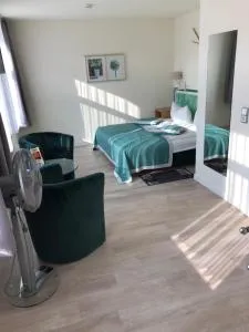 An der Porzellan-Manufaktur Pension - Golk