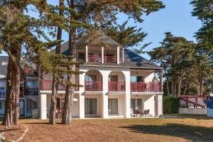 Appart'hotels Residence Pierre & Vacances Premium Le Domaine de Cramphore : photos des chambres