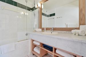 Appart'hotels Residence Pierre & Vacances Premium Le Domaine de Cramphore : photos des chambres