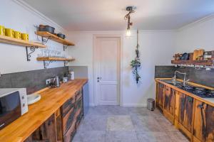 HB apartments Vasil Petriashvili