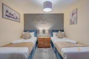 Mica Point City Centre Apartment