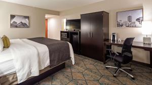 King Room room in Best Western Plus Indianapolis NW Hotel