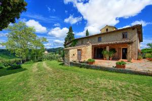 Maggiano by PosarelliVillas