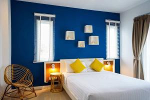 Chill House at Naiyang