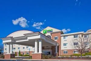Holiday Inn Express Hotel & Suites Charlotte by IHG - DeWitt