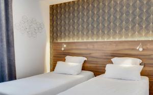 Hotels Carladez Cambronne : photos des chambres