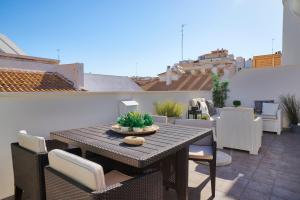 Studio Deluxe with Shared Roof Terrace