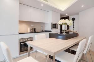 Marbella Beach City Center Apartment