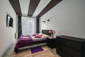Apartament Rodzinny HRABIEGO 52m2 SAUNA, balkon, CENTRUM - ulica Zamoyskiego, parking, 2 sypialnie