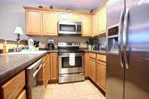 Guadalupe River Retreat - E102