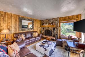 Timberfalls Hideaway