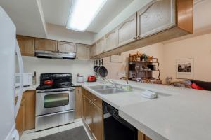 Eagles Landing Condo 68