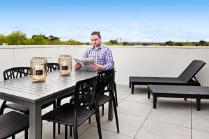 Manhattan Apartments - Glen Iris