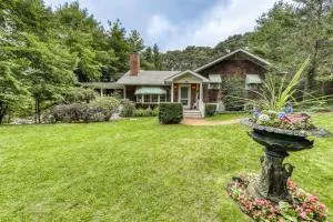 The CAVU Mansion on Bellevue - Oklahoma Heights