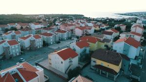 Summer Fun Apartments