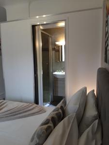 Hotels Hotel Bellevue Cannes : photos des chambres