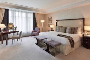 Executive Suite room in Breidenbacher Hof