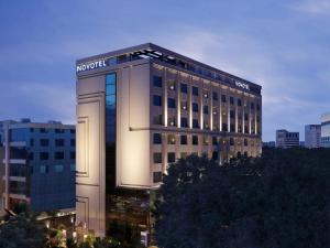 Novotel Chennai Chamiers Road - An Accor Brand