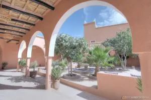 拉波特杜代得斯酒店 - El Hart