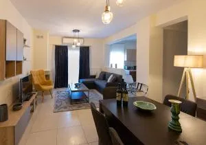 V Luxury Apartment 1 - Anatolí